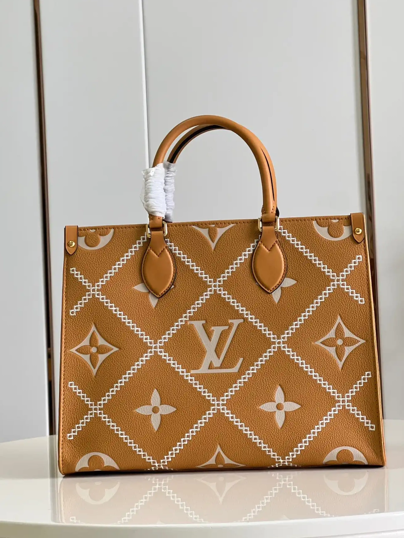 MM ONTHEGO LOUIS VUITTON 0610